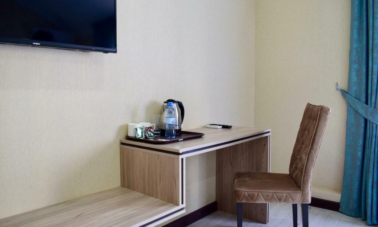 Dostar Inn Σιμκέντ Εξωτερικό φωτογραφία